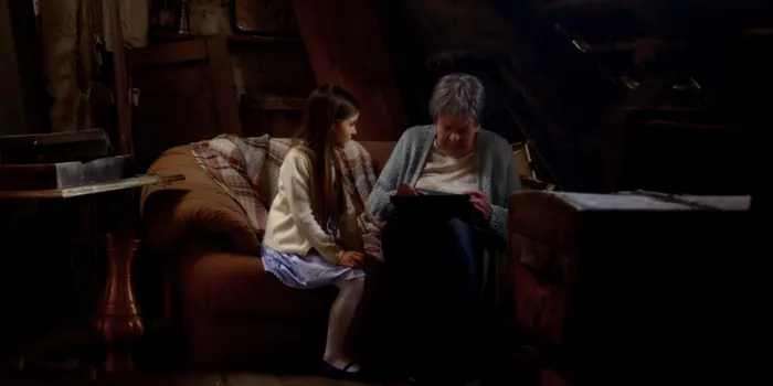 Labyrinth — still 3